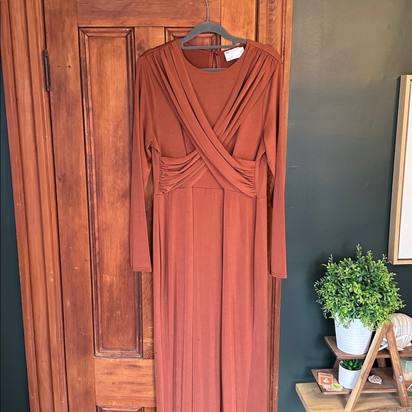 ASOS Rust Maxi Dress - Picture 4 of 6